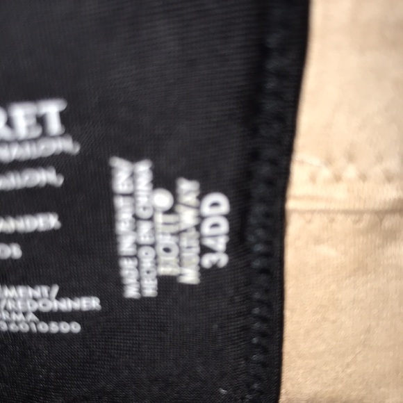 Biofit Multi-Way Bra - Picture 8 of 9